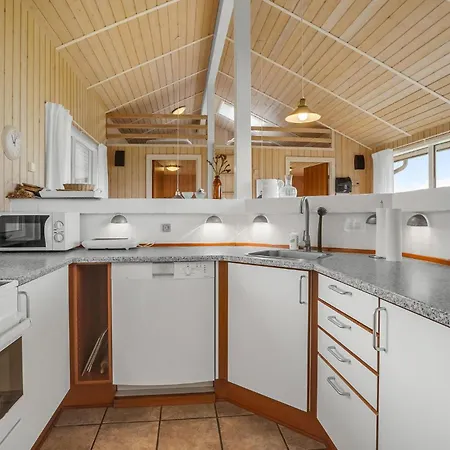 Holiday home Beautiful In With Wifi